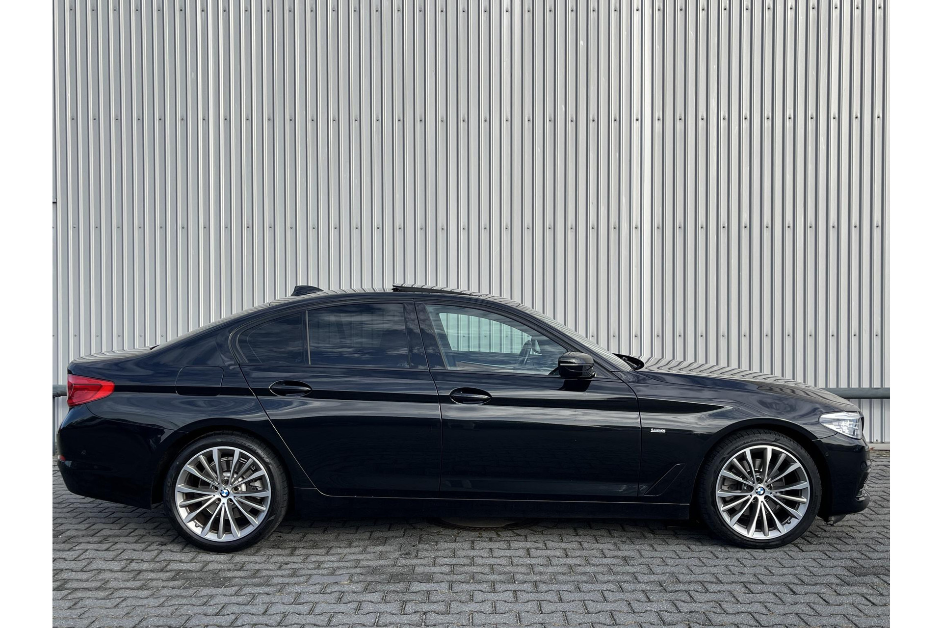 BMW 5 Serie 520d High Executive*DAKJE*HUD*CRUISE*NAVI.PROF*LED